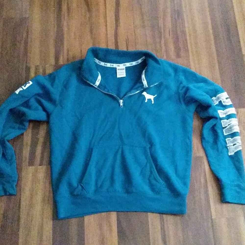 VS PINK pull over